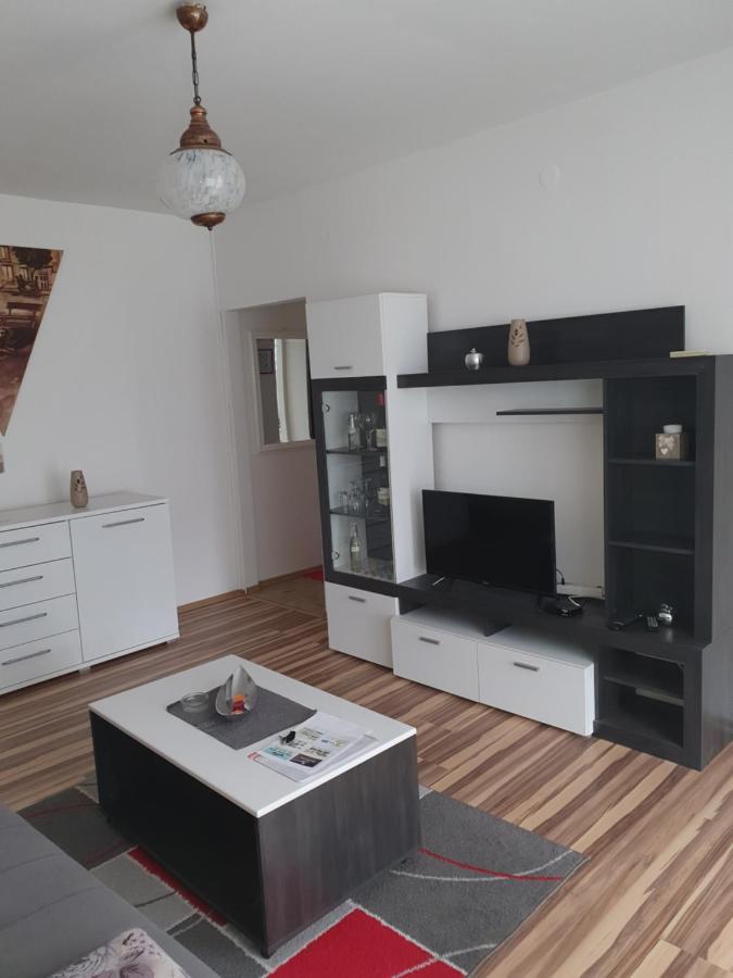 Studio Apartman Bf Slavonski Brod Exterior photo